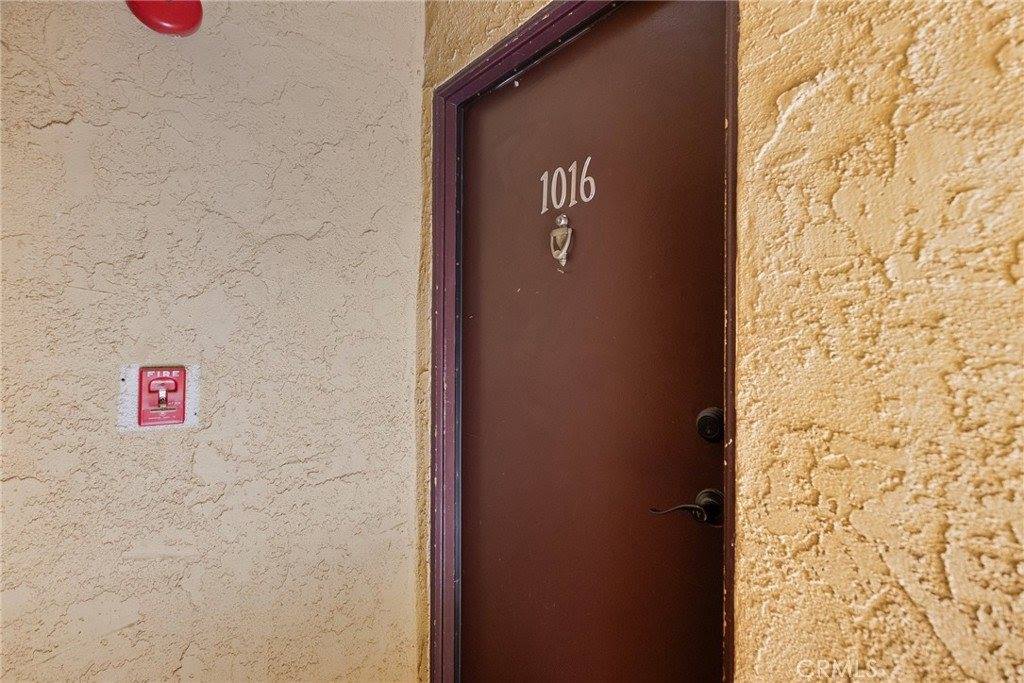 18752 Mandan Street, Canyon Country, CA 91351