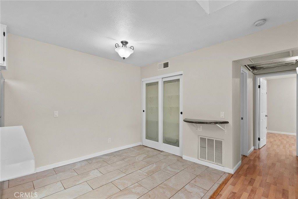 18752 Mandan Street, Canyon Country, CA 91351