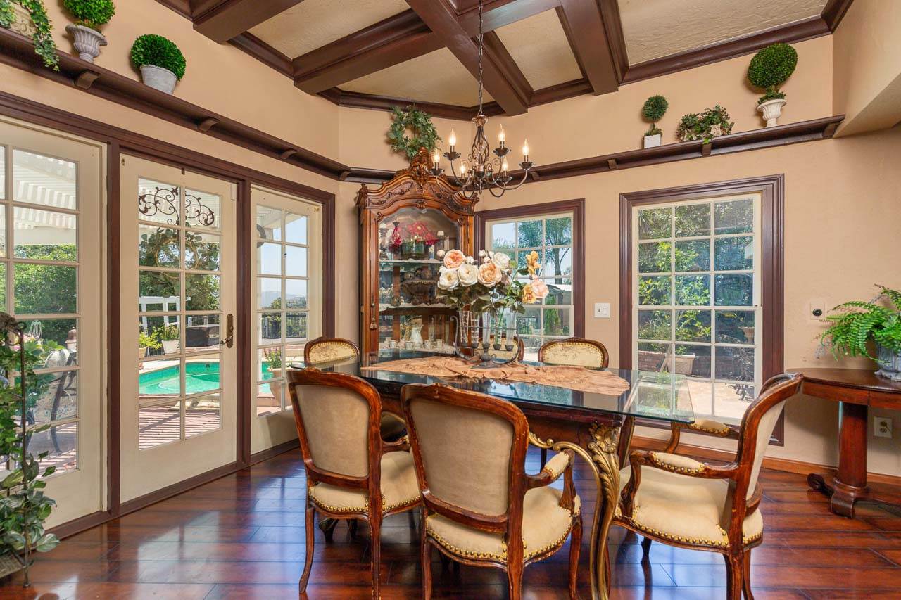 11339 Rolling Hills Dr, El Cajon, CA 92020