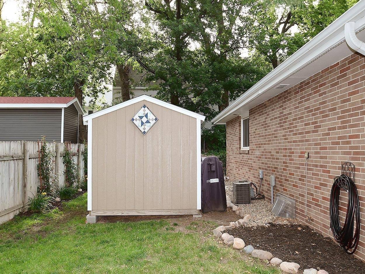 2110 South Brandt Street, Lincoln, NE 68506