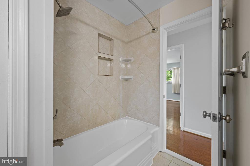 3405 Joann Drive, Baltimore, MD 21244