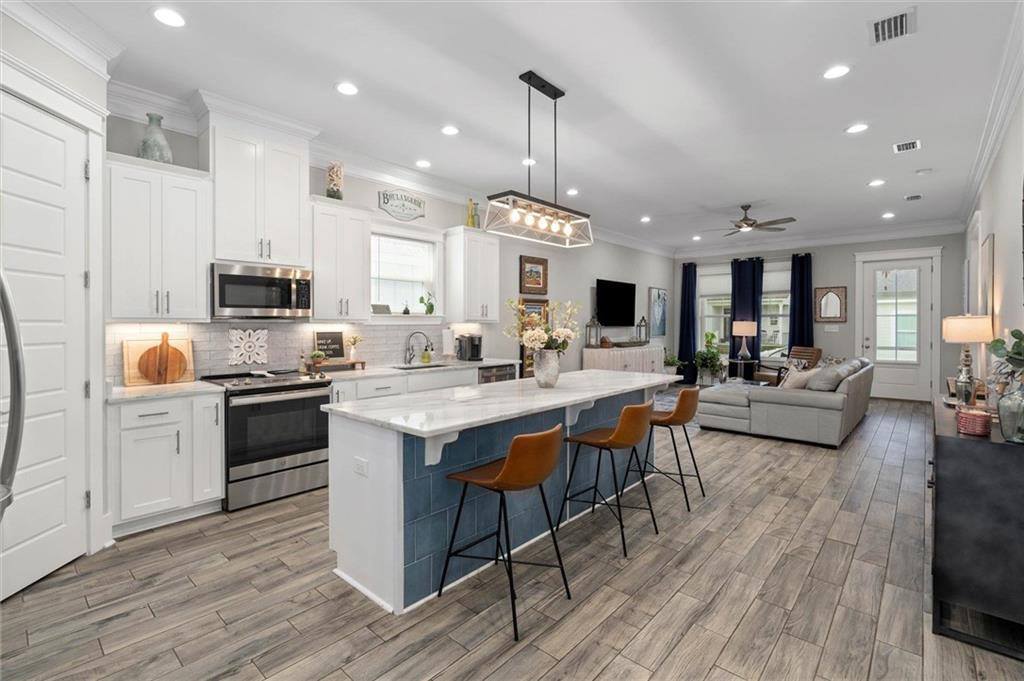 1050 Snapdragon Lane, Foley, AL 36535