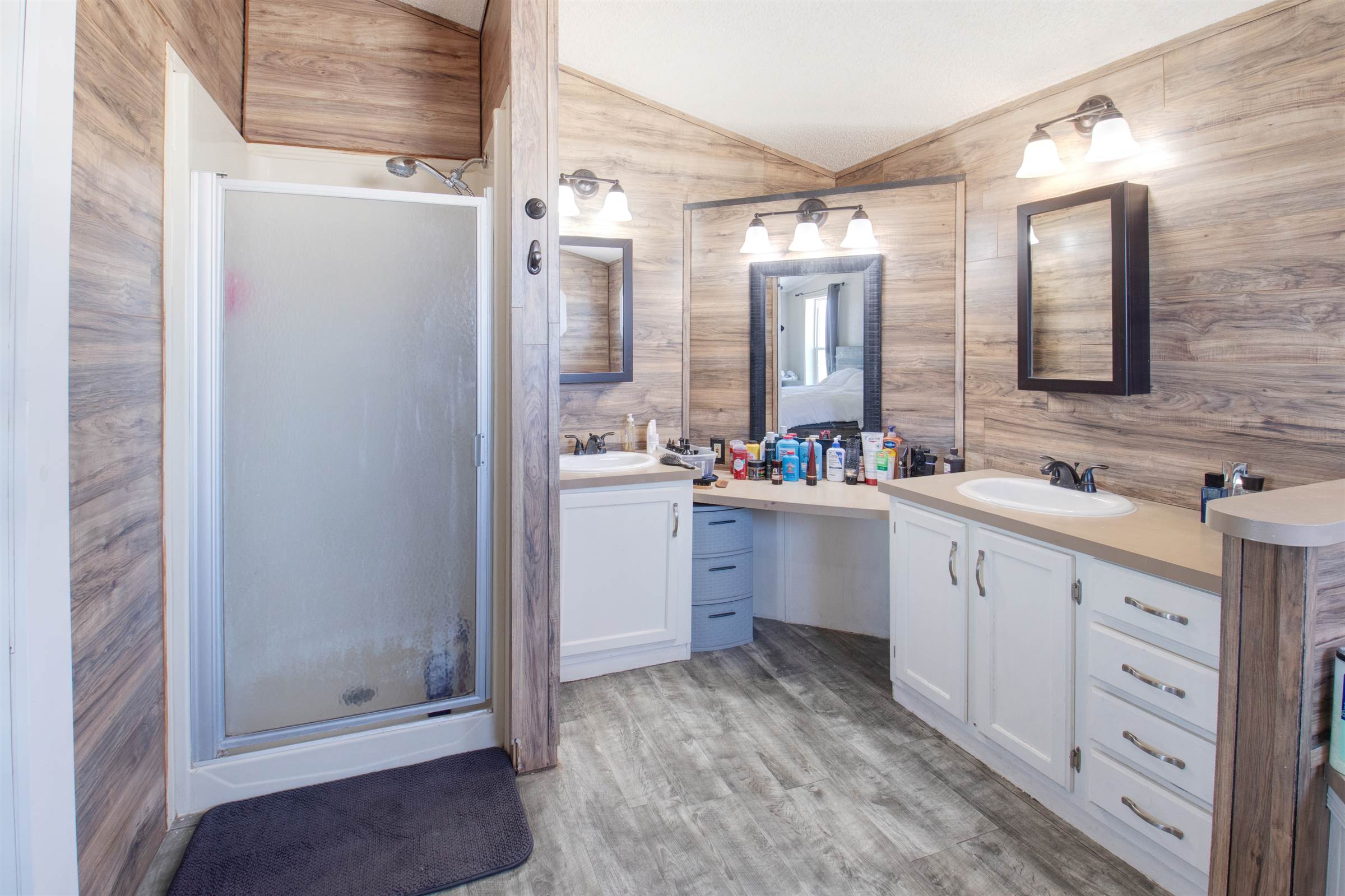 208 Cascade Dr, Spring Creek, NV 89815