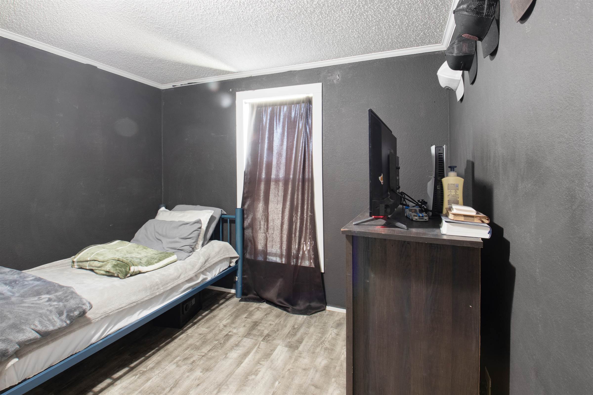 208 Cascade Dr, Spring Creek, NV 89815