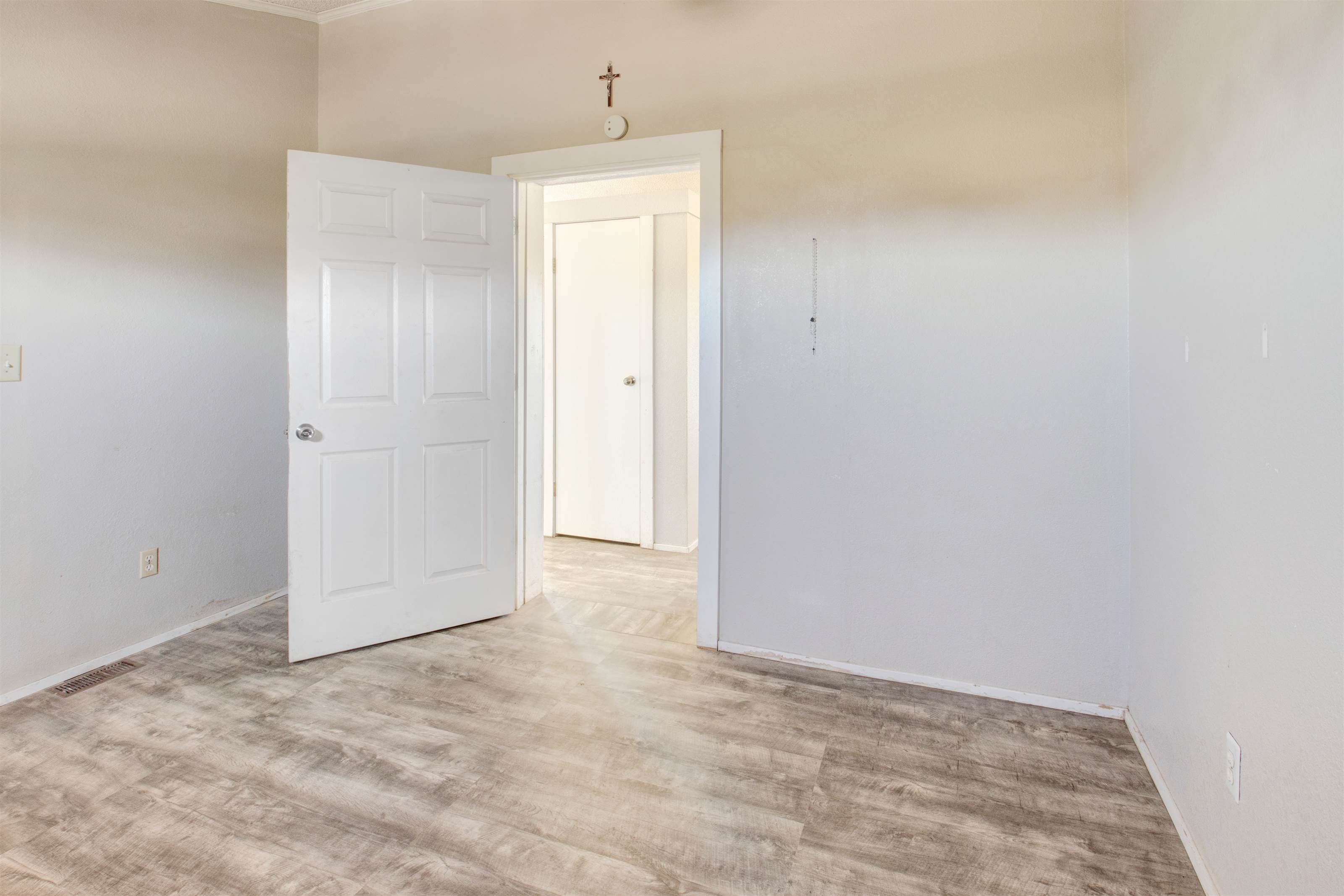 208 Cascade Dr, Spring Creek, NV 89815