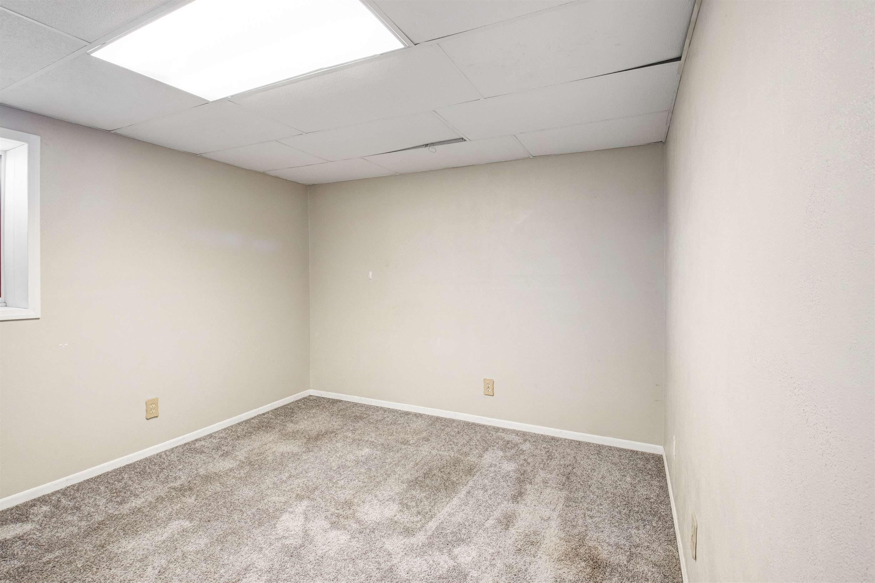 208 Cascade Dr, Spring Creek, NV 89815