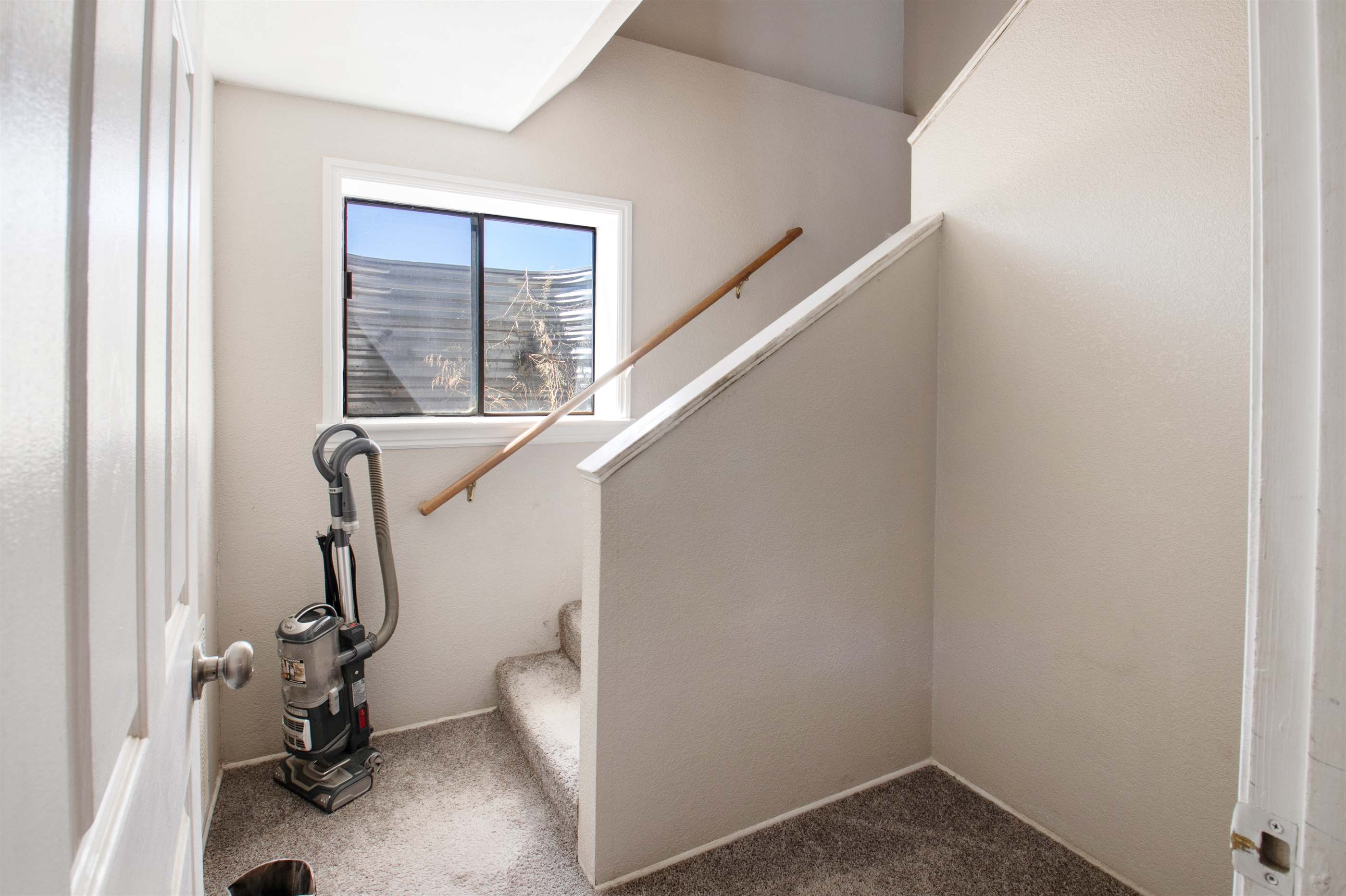 208 Cascade Dr, Spring Creek, NV 89815