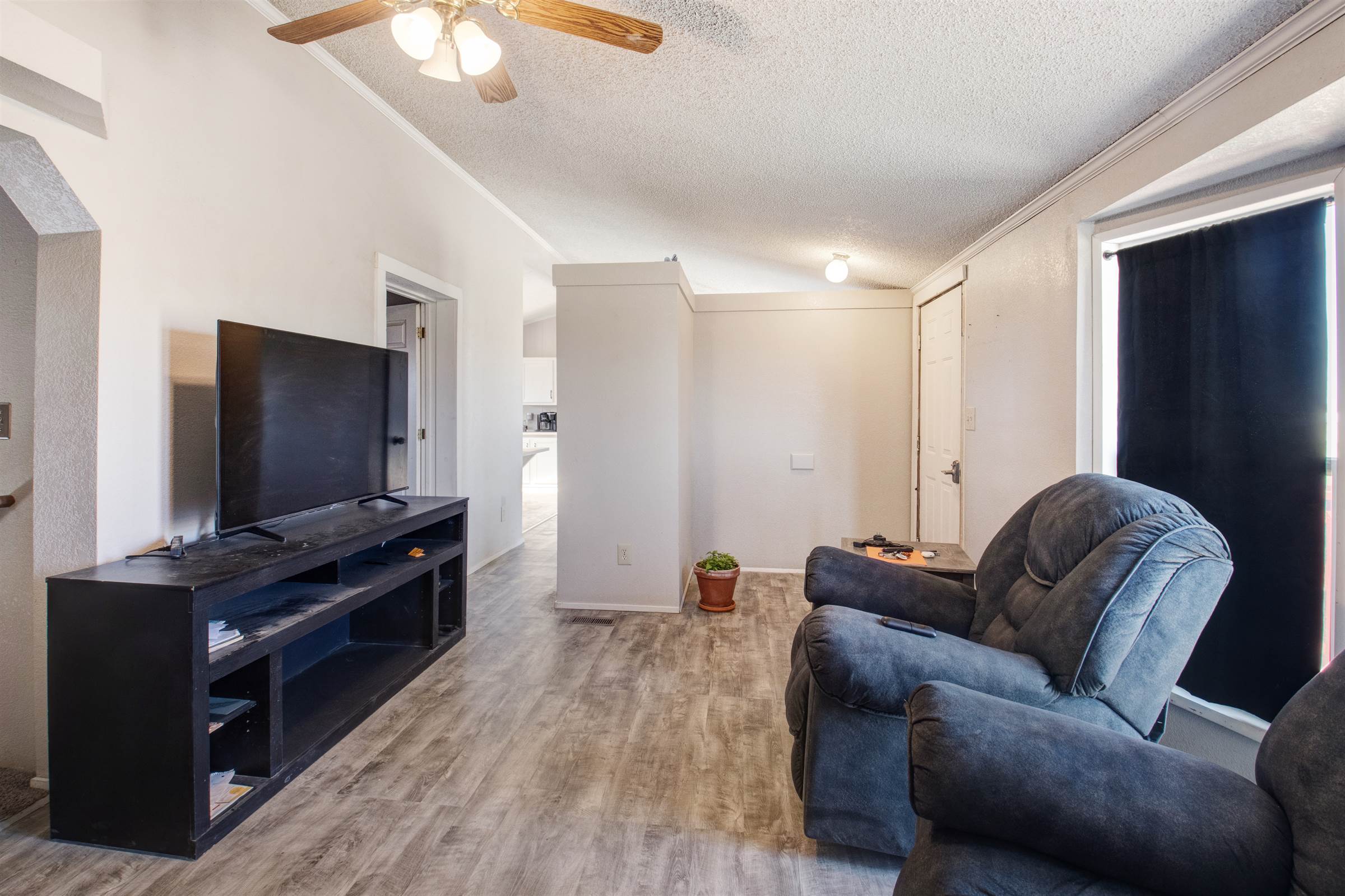 208 Cascade Dr, Spring Creek, NV 89815