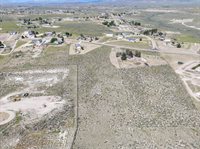 208 Cascade Dr, Spring Creek, NV 89815