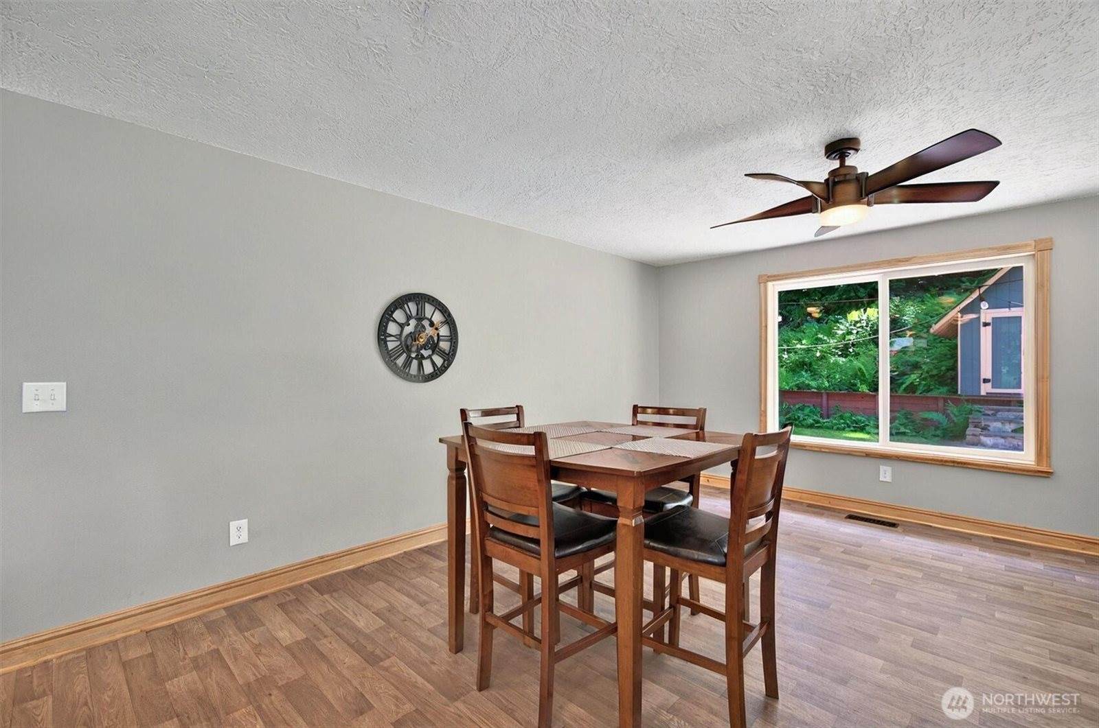 132 Tanglewood Drive, Longview, WA 98632