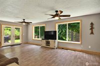 132 Tanglewood Drive, Longview, WA 98632