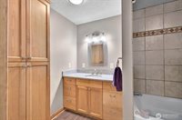 132 Tanglewood Drive, Longview, WA 98632