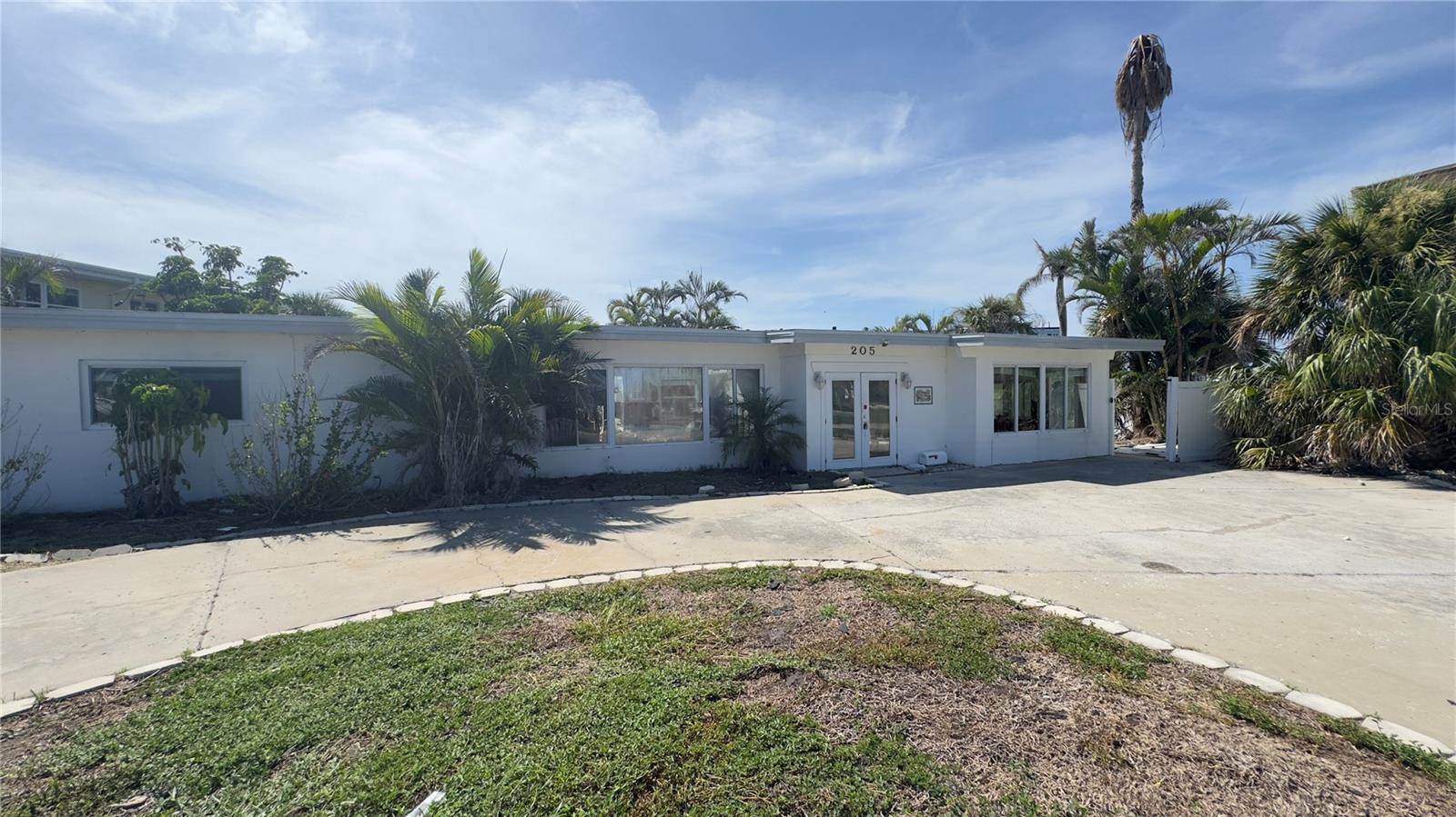205 55TH Avenue, Saint Pete Beach, FL 33706
