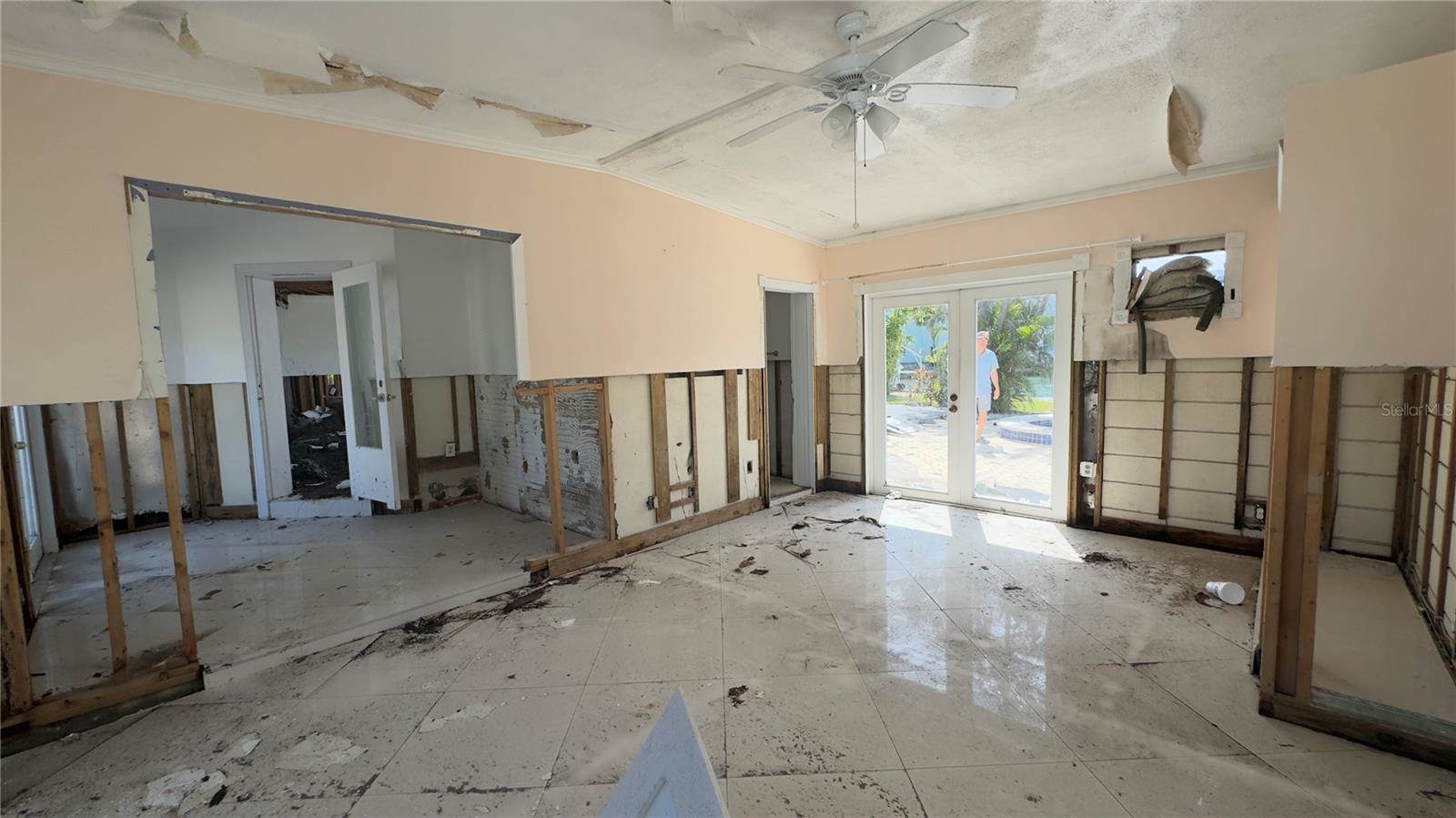 205 55TH Avenue, Saint Pete Beach, FL 33706