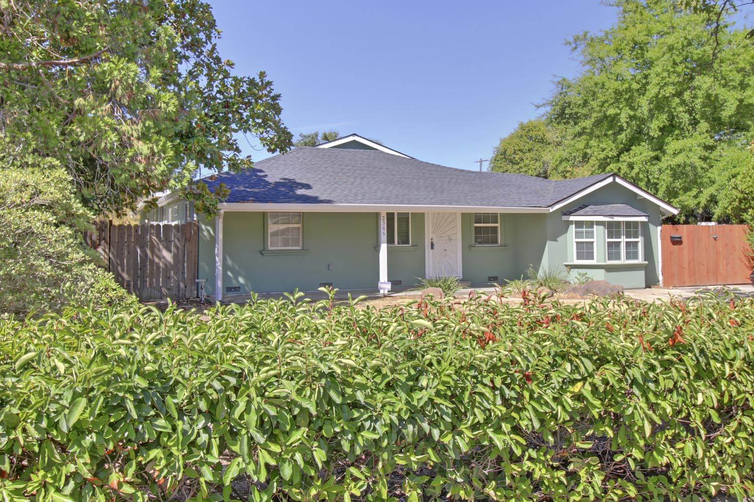 2385 Ralston Rd., Sacramento, CA 95621