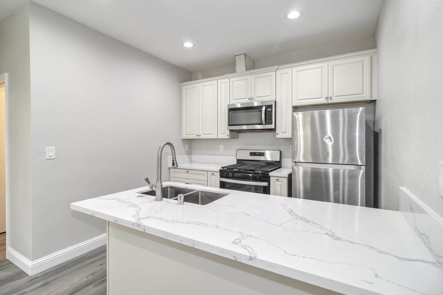 2385 Ralston Rd., Sacramento, CA 95621