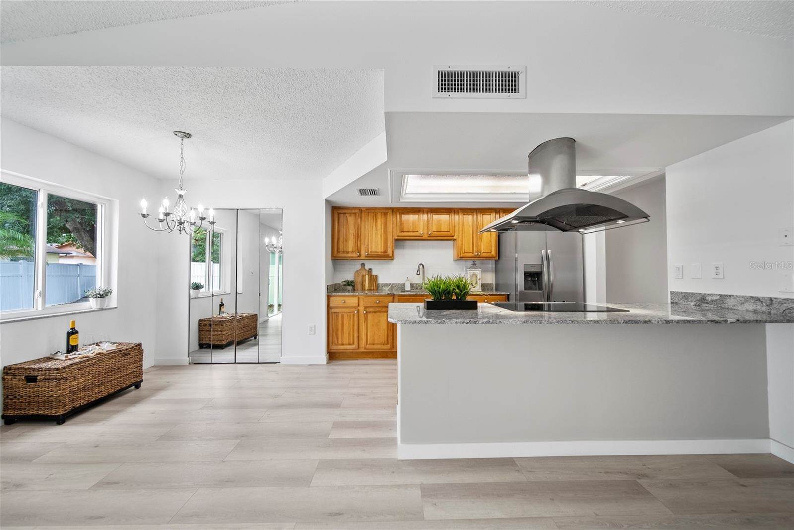 6204 Walsh Lane, Tampa, FL 33625