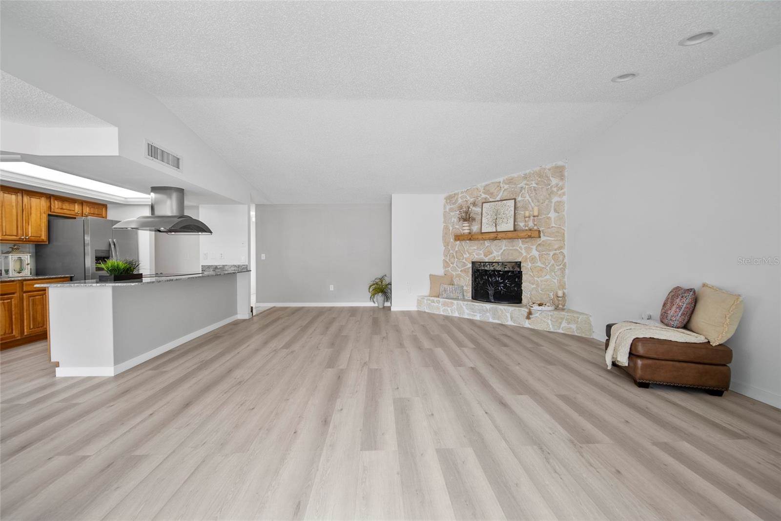 6204 Walsh Lane, Tampa, FL 33625