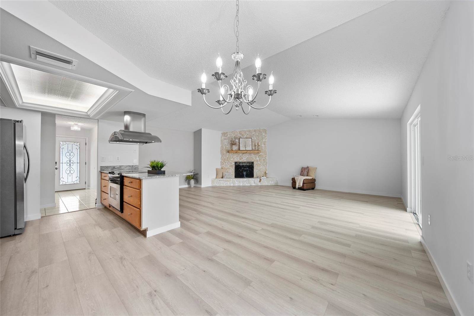 6204 Walsh Lane, Tampa, FL 33625