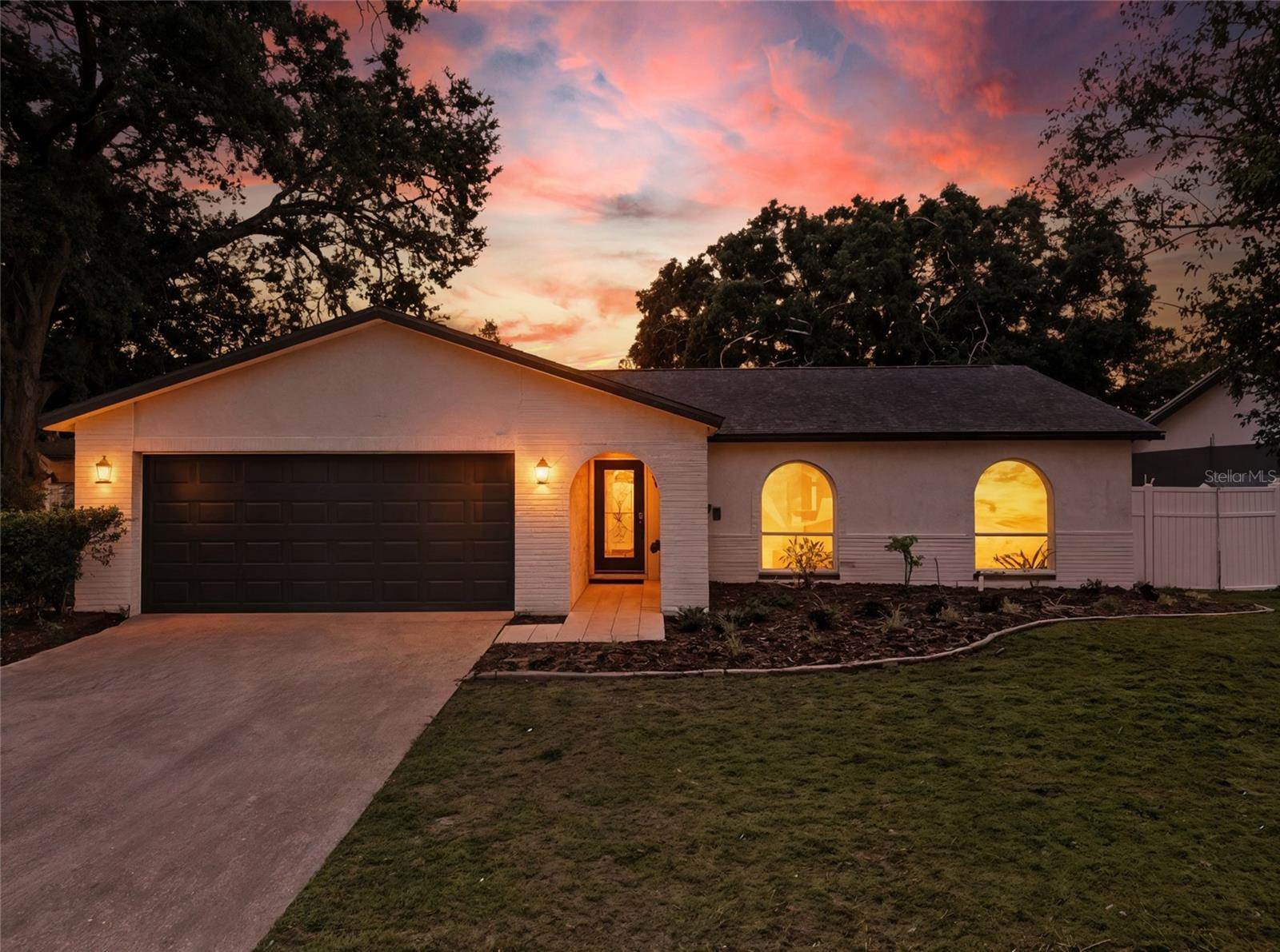 6204 Walsh Lane, Tampa, FL 33625