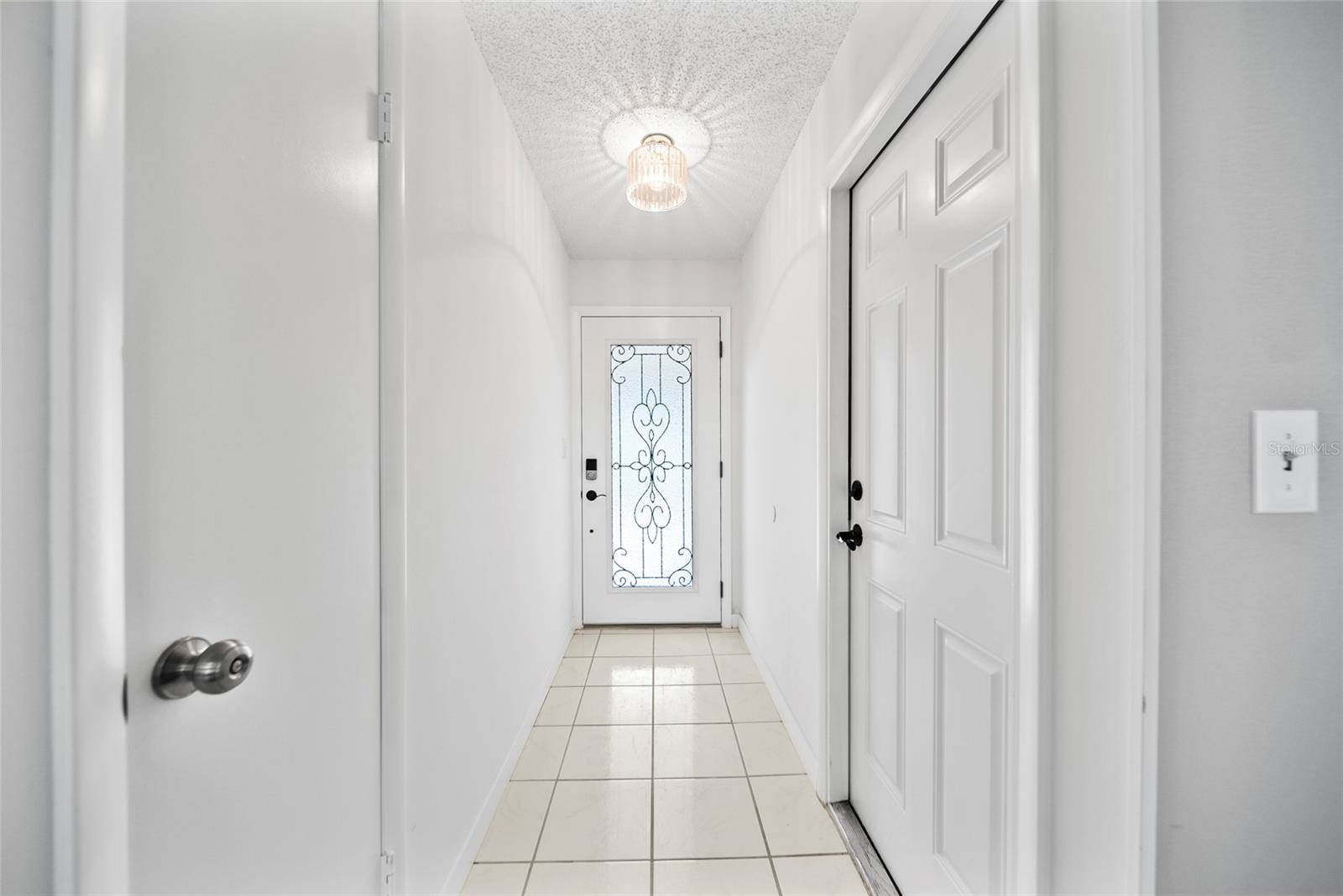 6204 Walsh Lane, Tampa, FL 33625