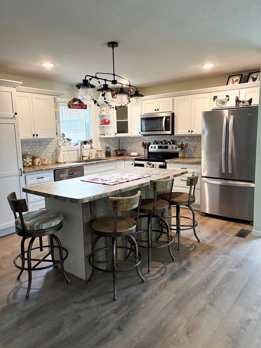 1420 Ridgeway, Hammond, WI 54015