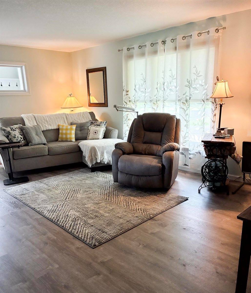 1420 Ridgeway, Hammond, WI 54015