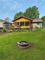 1420 Ridgeway, Hammond, WI 54015