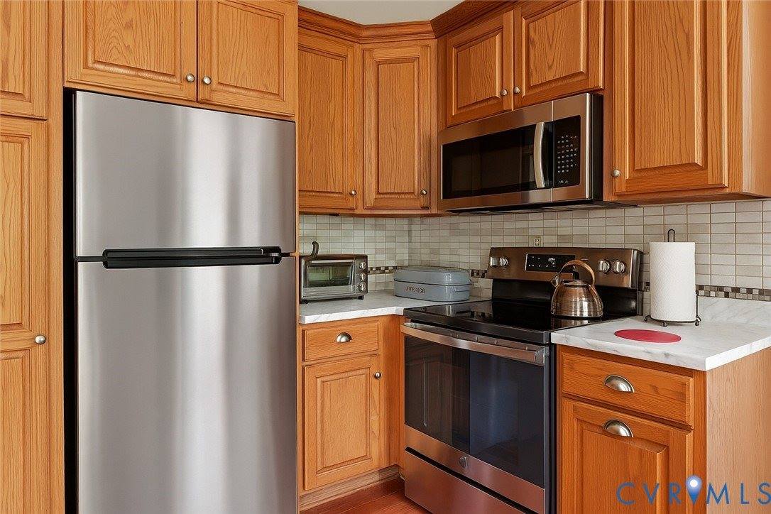 301 Perth Lane, Henrico County, VA 23150