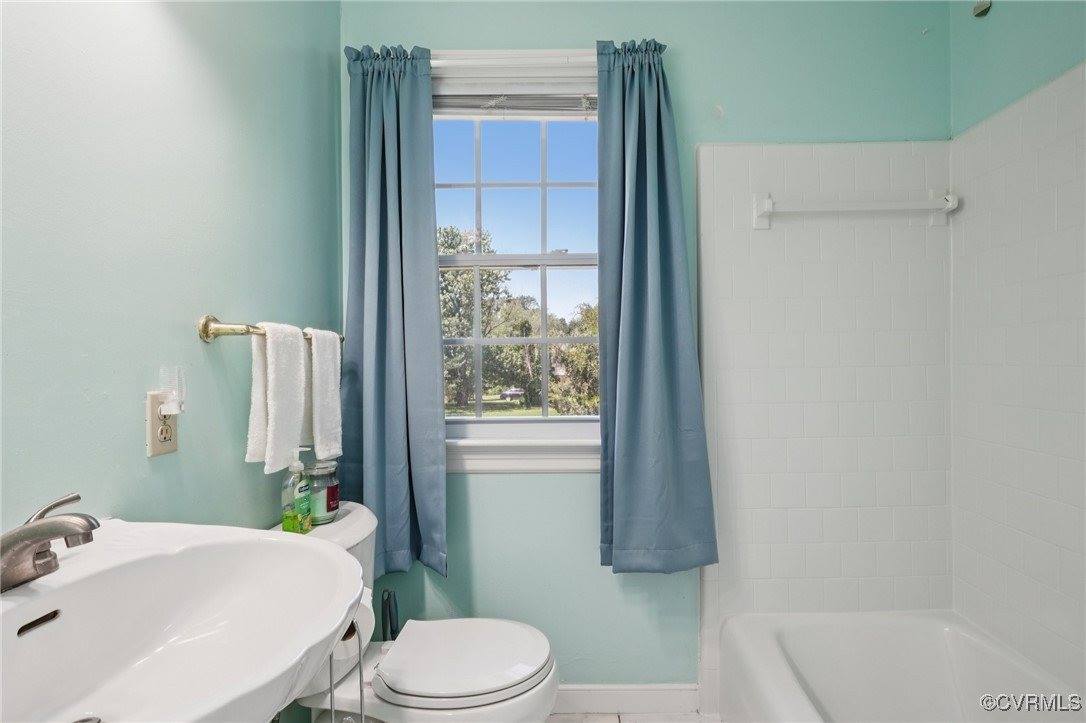 301 Perth Lane, Henrico County, VA 23150