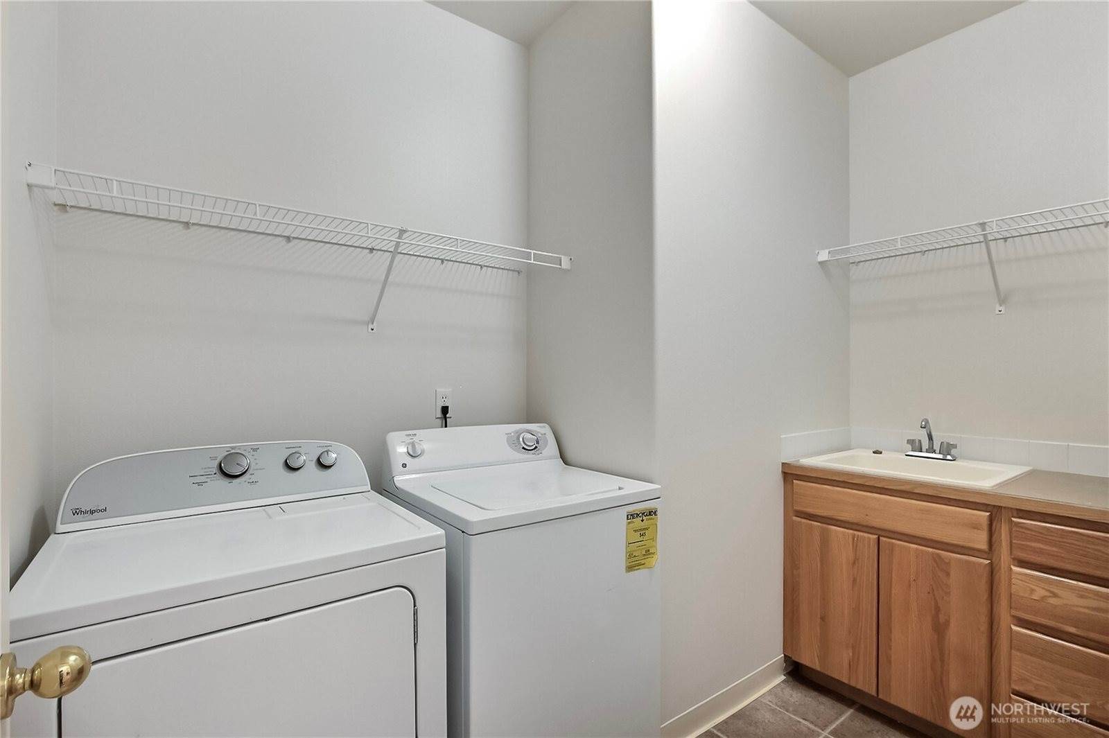 8415 15th Avenue SE, Olympia, WA 98513