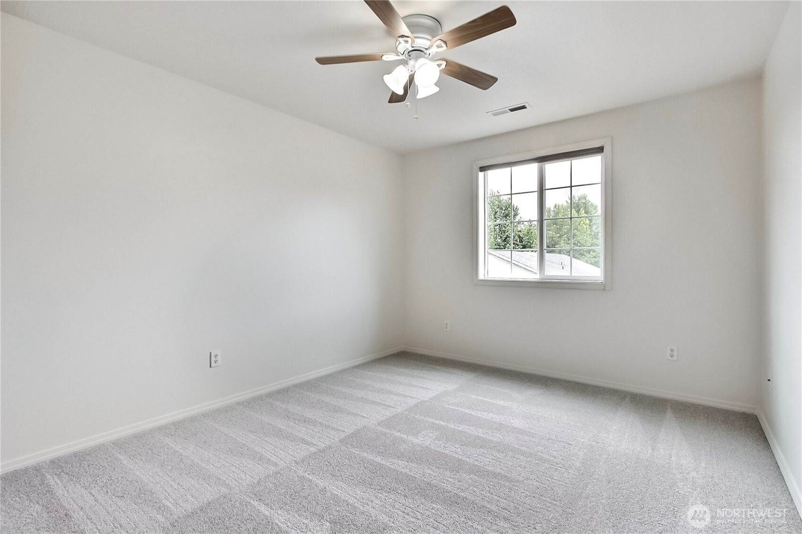 8415 15th Avenue SE, Olympia, WA 98513