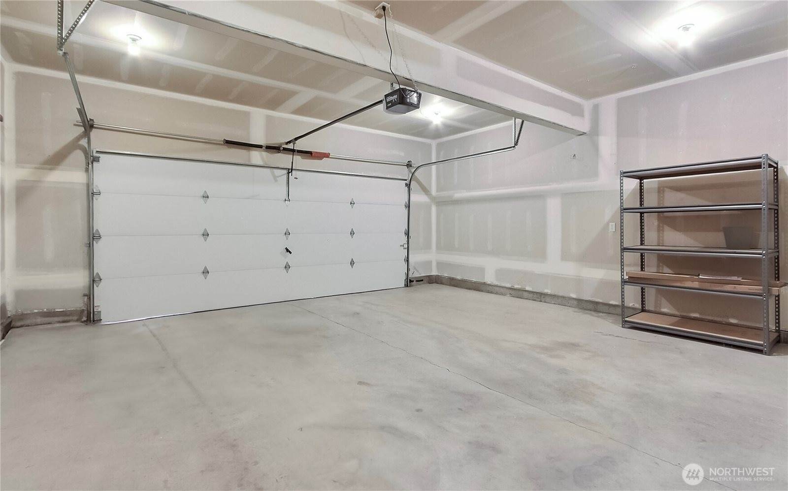 8415 15th Avenue SE, Olympia, WA 98513