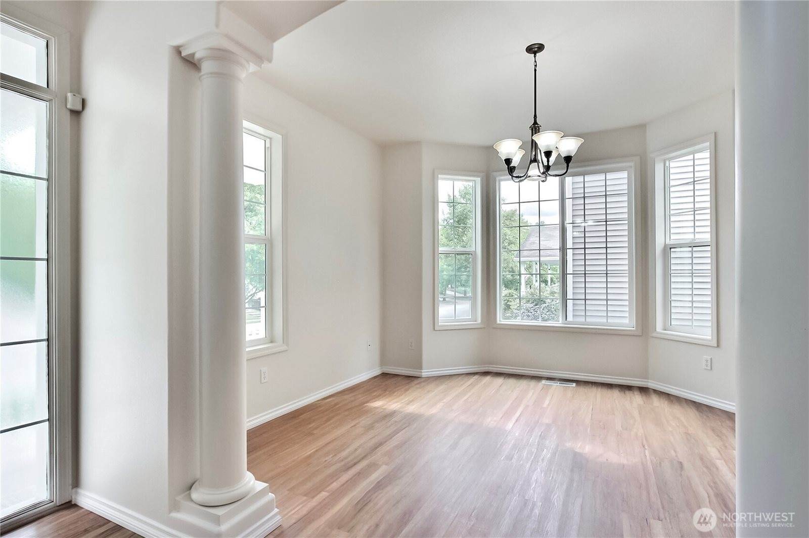 8415 15th Avenue SE, Olympia, WA 98513