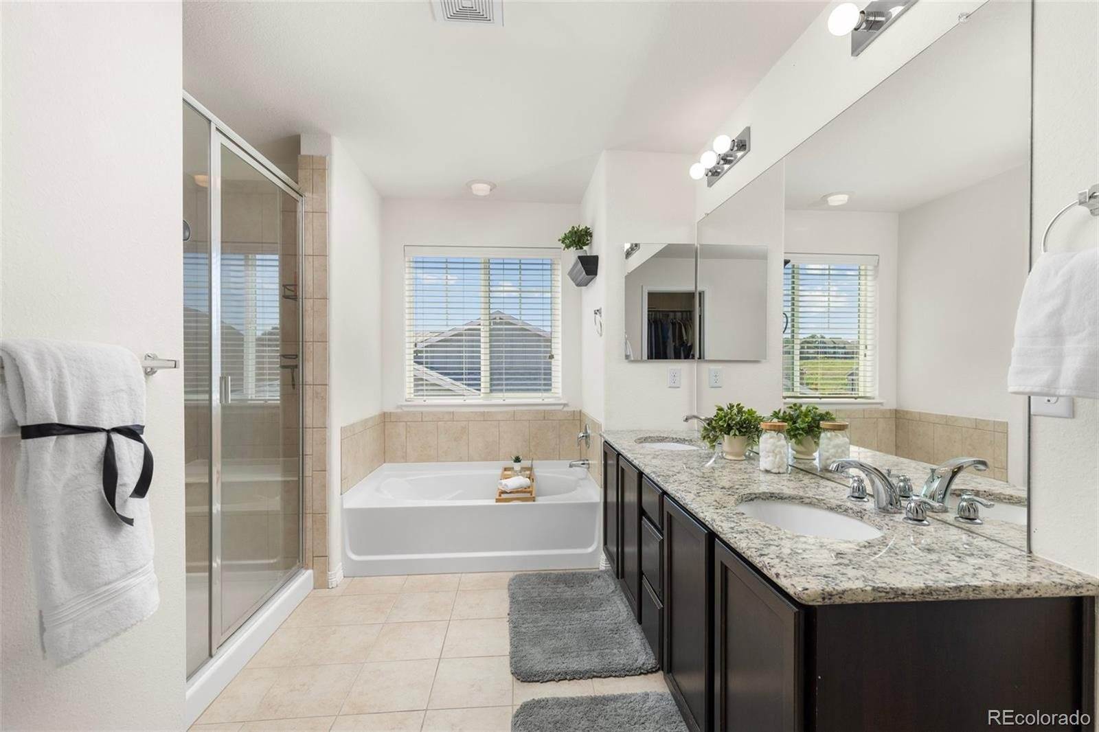 15446 Coopers Hawk Way, Parker, CO 80134