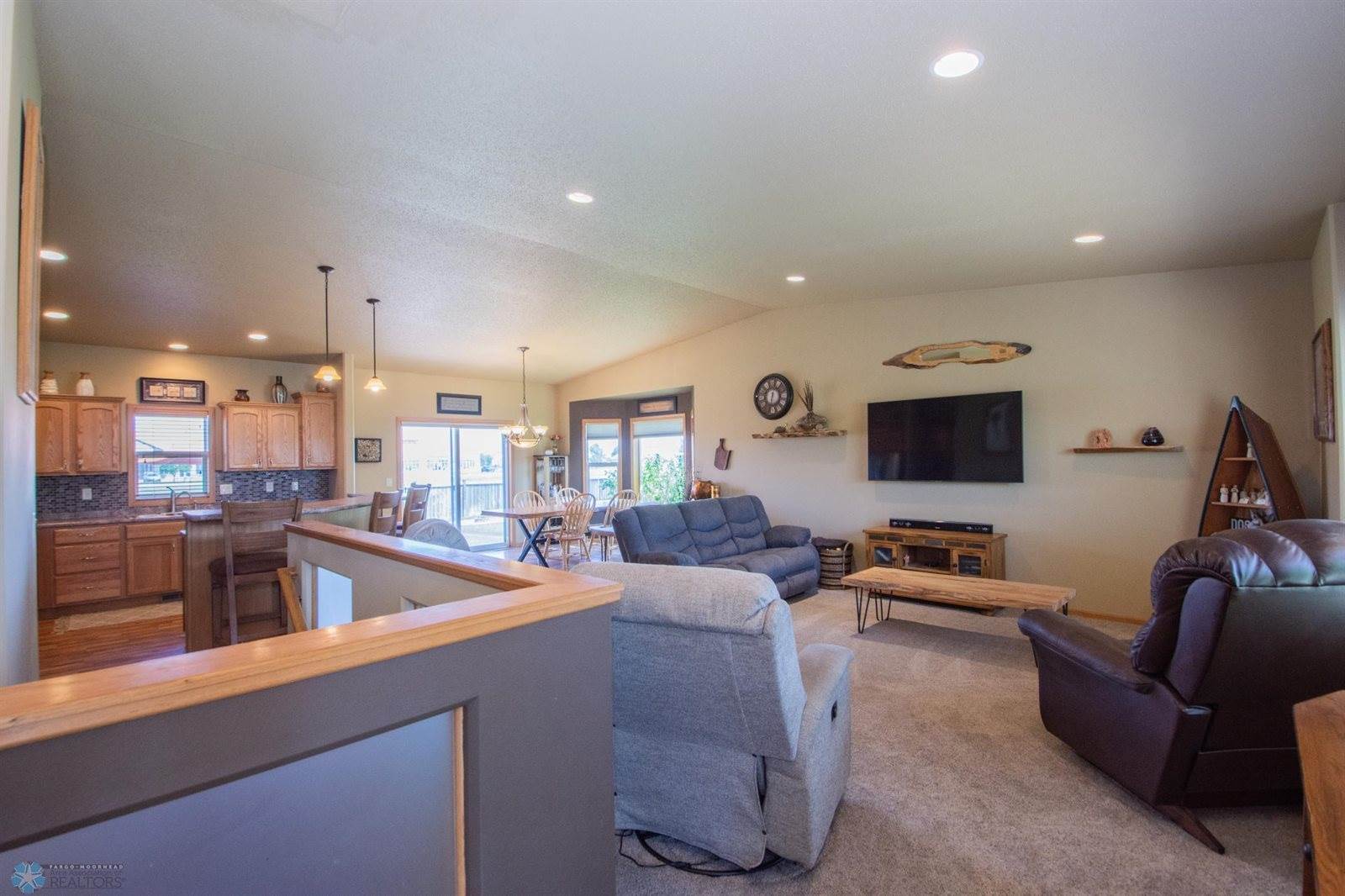 1218 35th Street Circle South, Moorhead, MN 56560