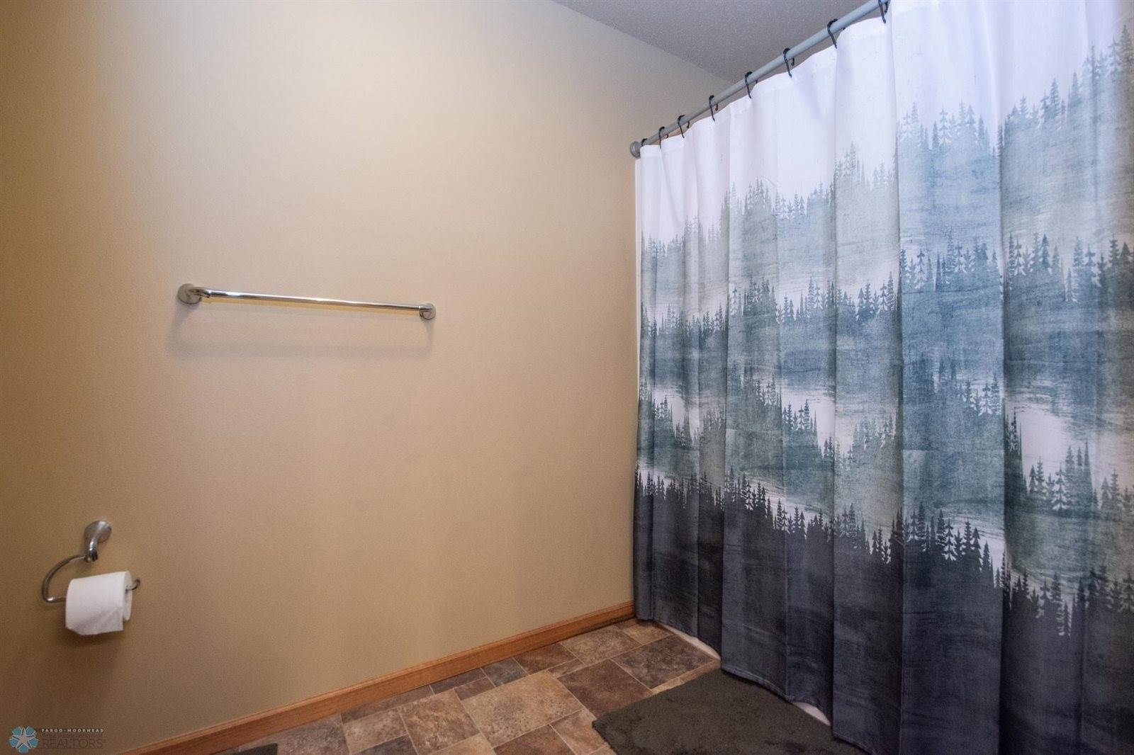 1218 35th Street Circle South, Moorhead, MN 56560