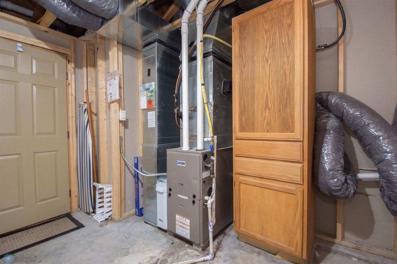 1218 35th Street Circle South, Moorhead, MN 56560