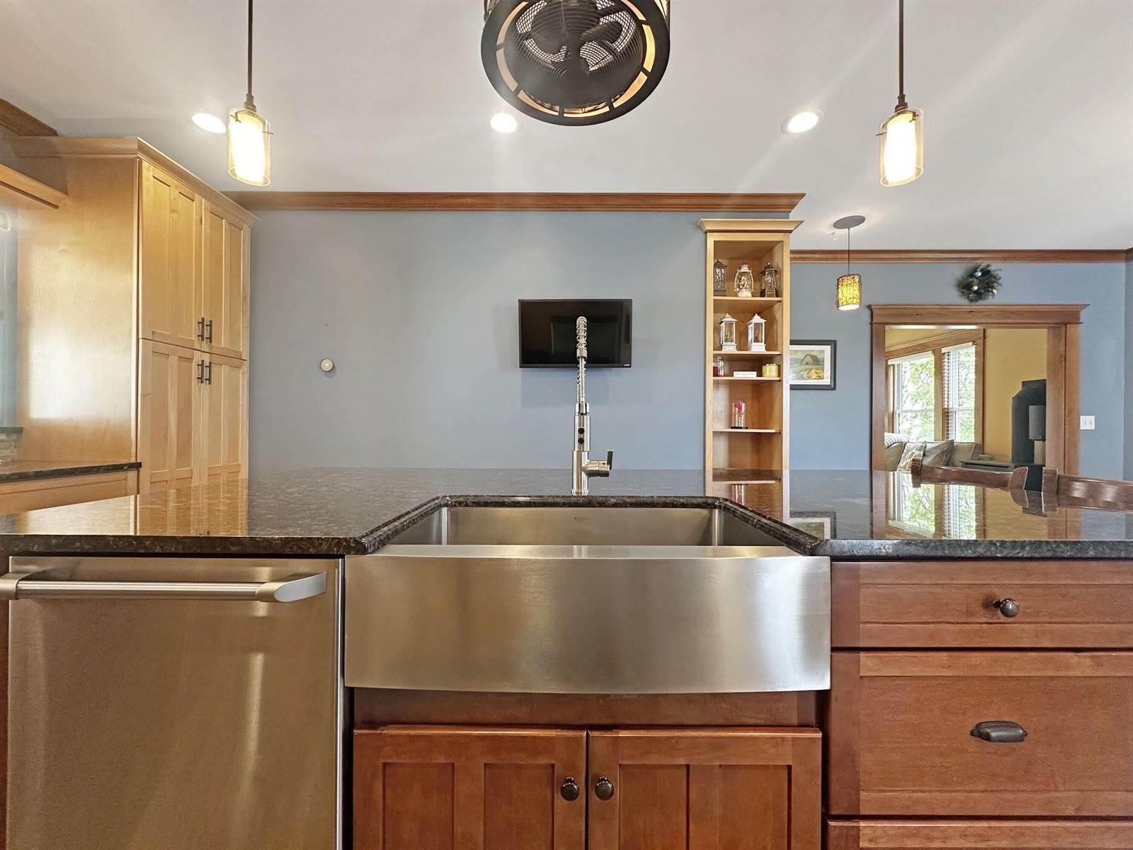 1641 Main Street, Mapleton, ME 04757