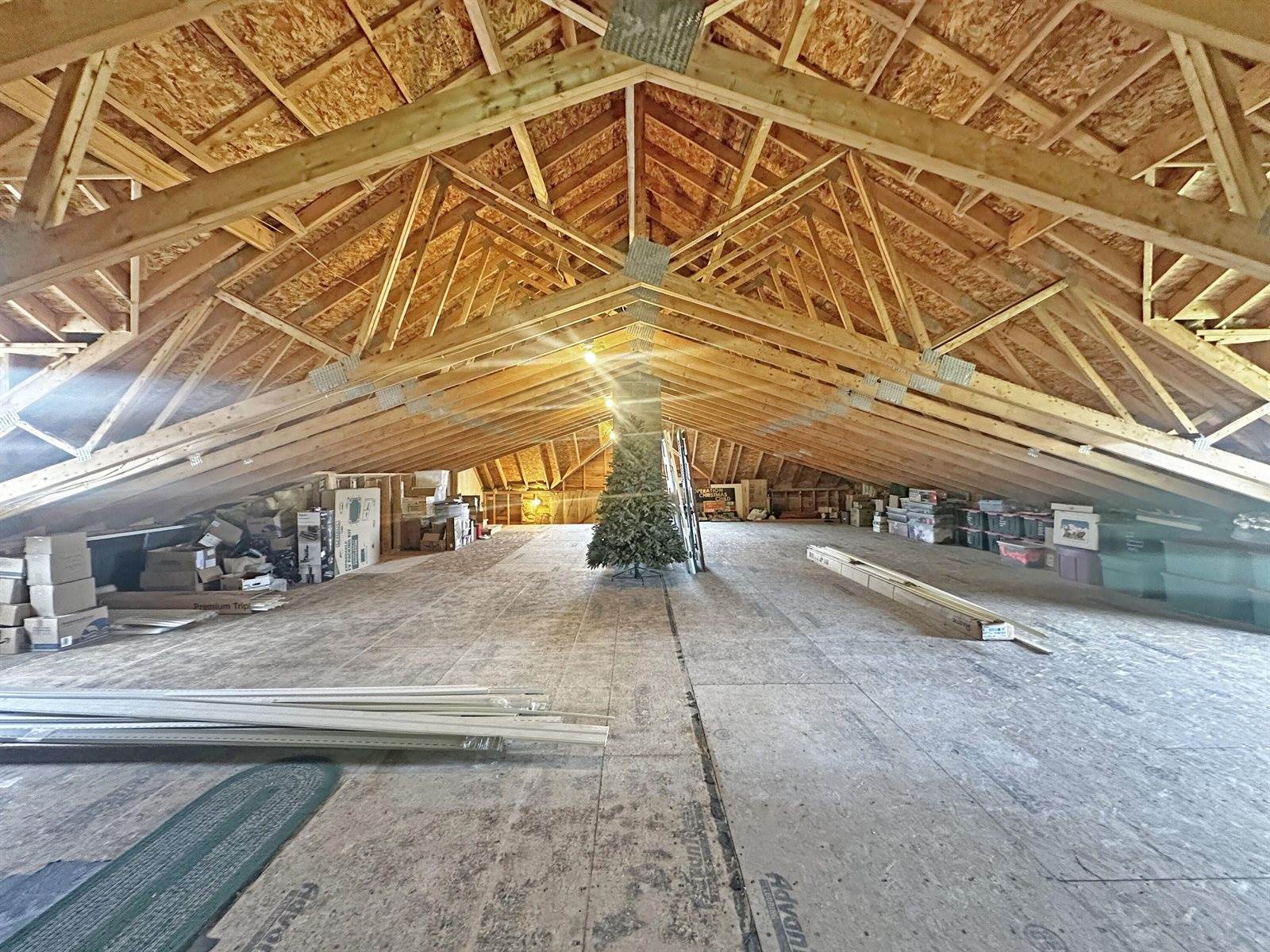 1641 Main Street, Mapleton, ME 04757