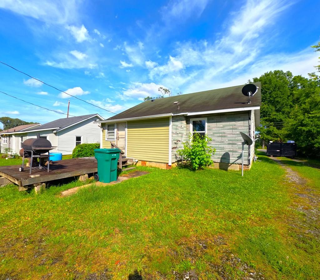 207 Blyth Road, Greenwood, SC 29646