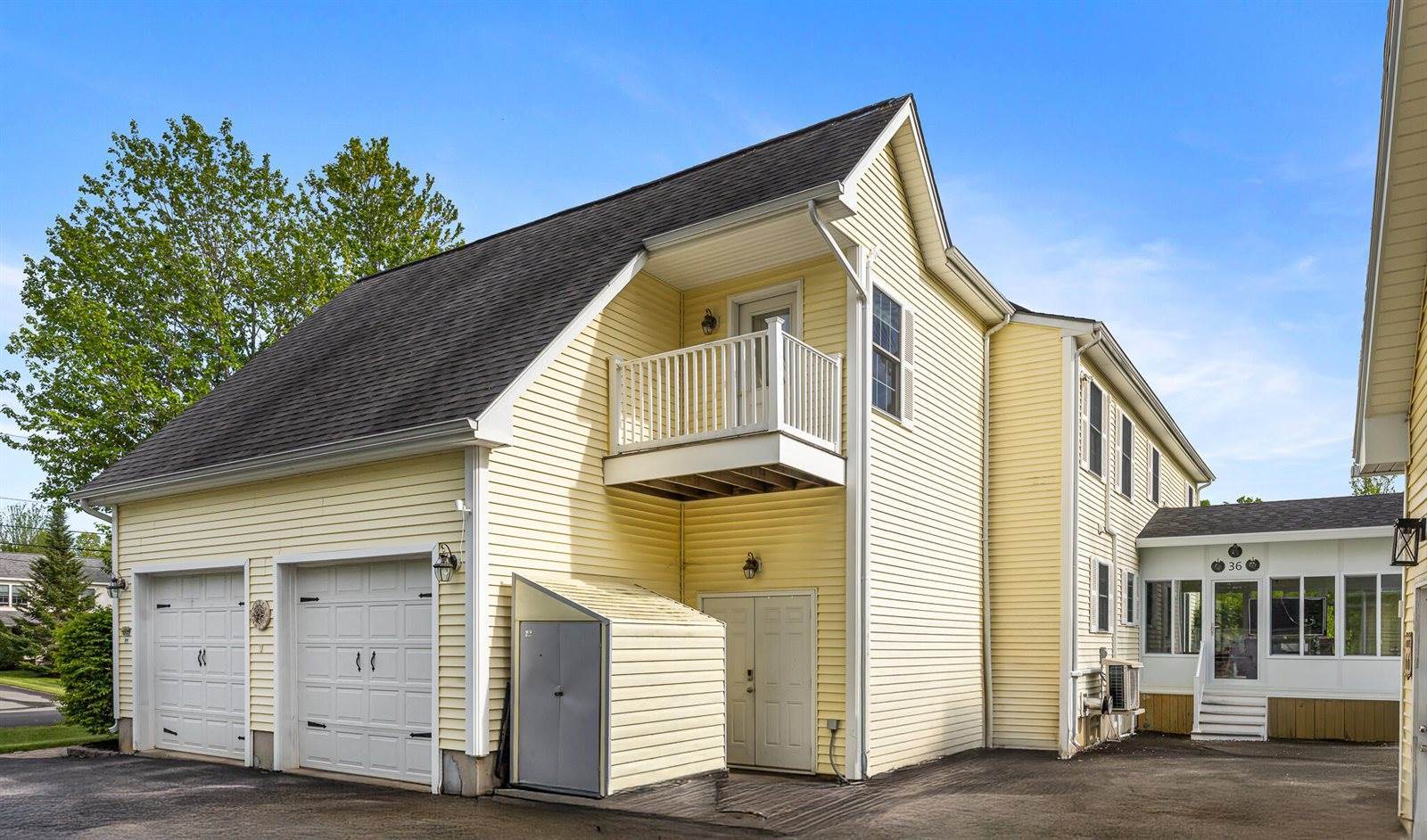 36 Liberty Avenue, Hampden, ME 04444