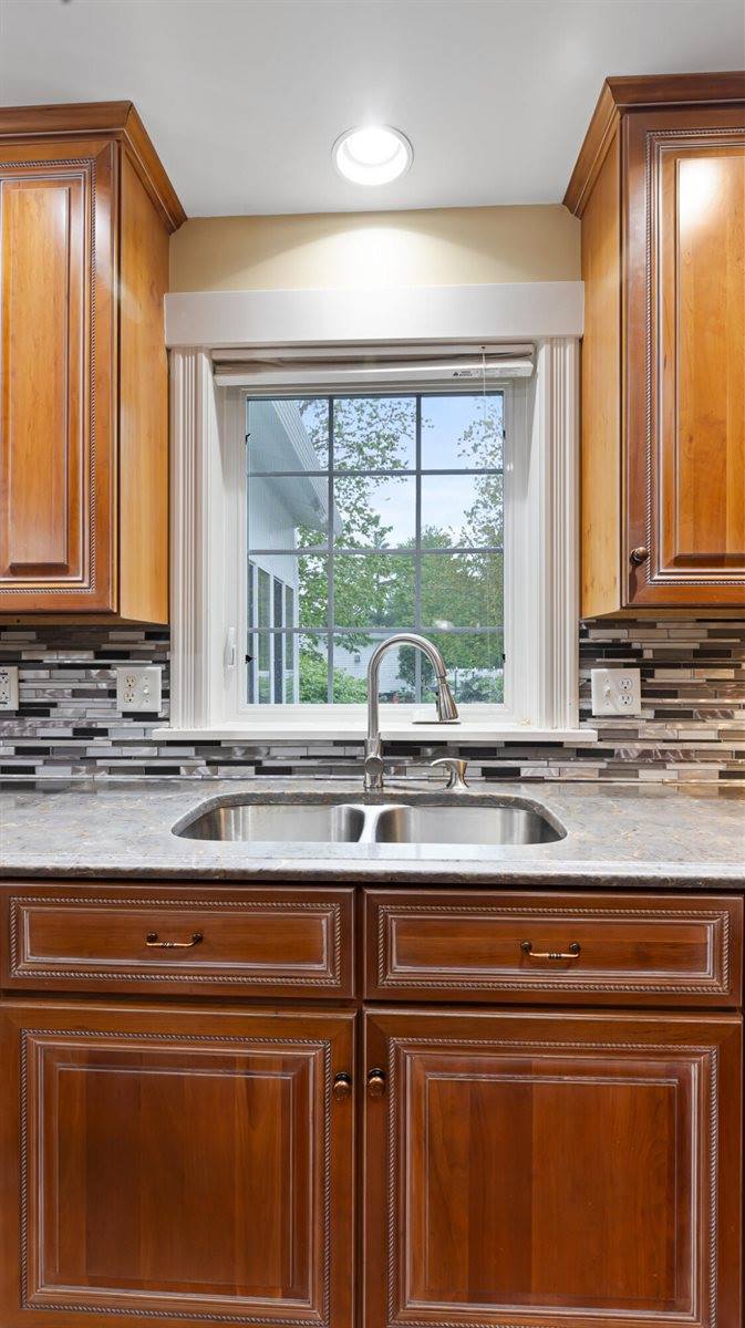 36 Liberty Avenue, Hampden, ME 04444