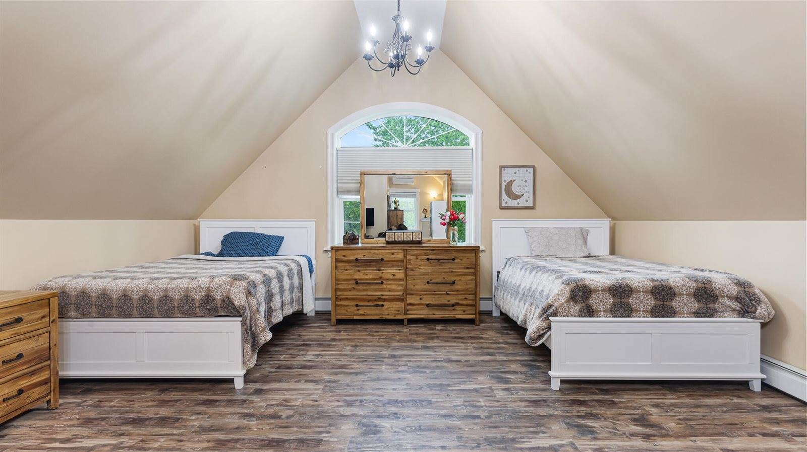 36 Liberty Avenue, Hampden, ME 04444