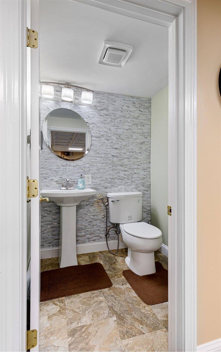 36 Liberty Avenue, Hampden, ME 04444