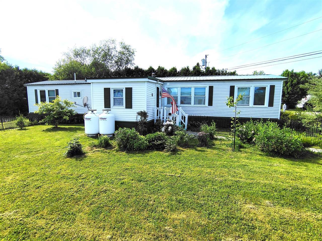 15 E Street, Bangor, ME 04401