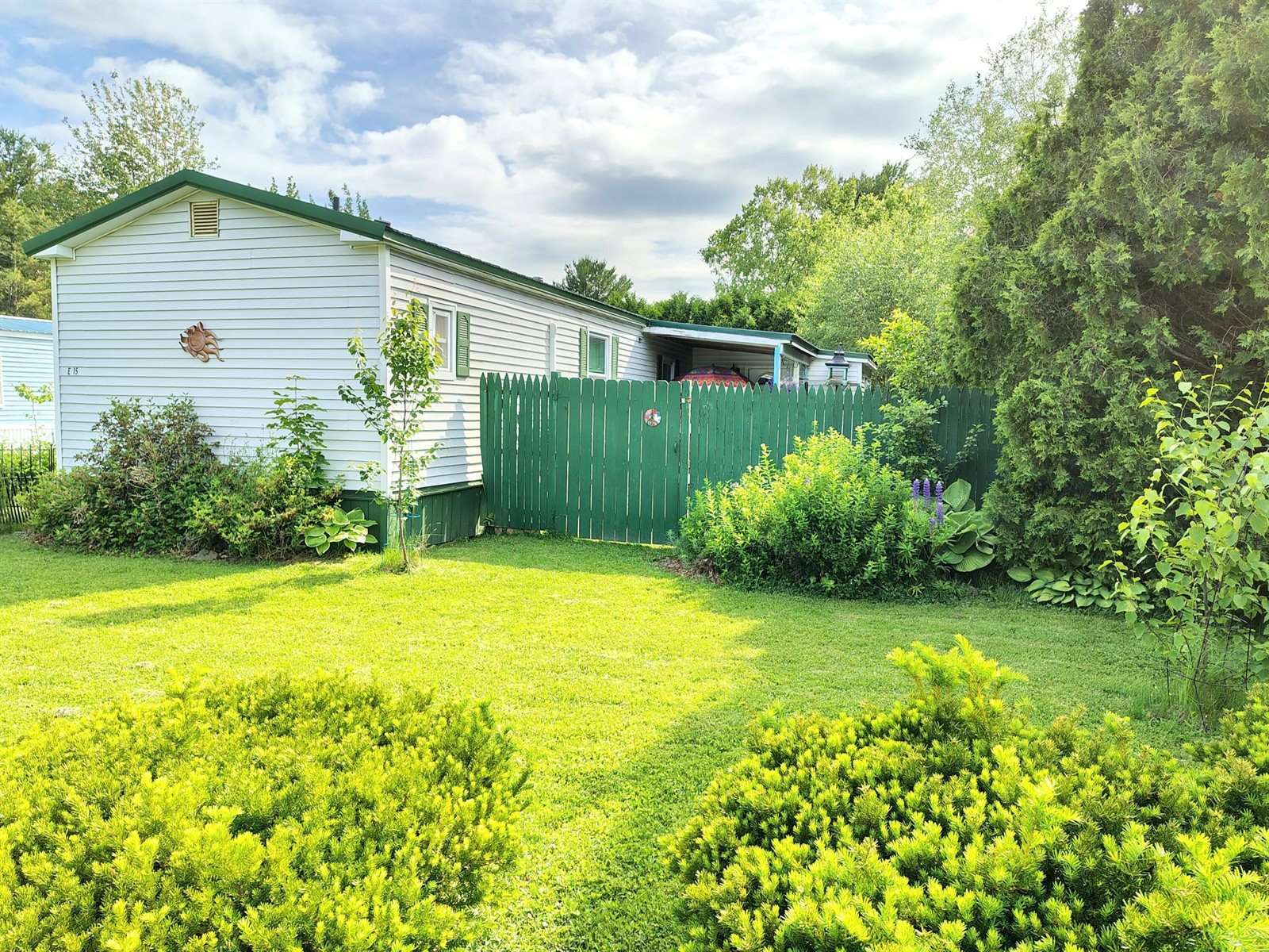 15 E Street, Bangor, ME 04401