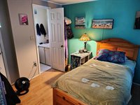 15 E Street, Bangor, ME 04401