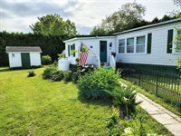 15 E Street, Bangor, ME 04401