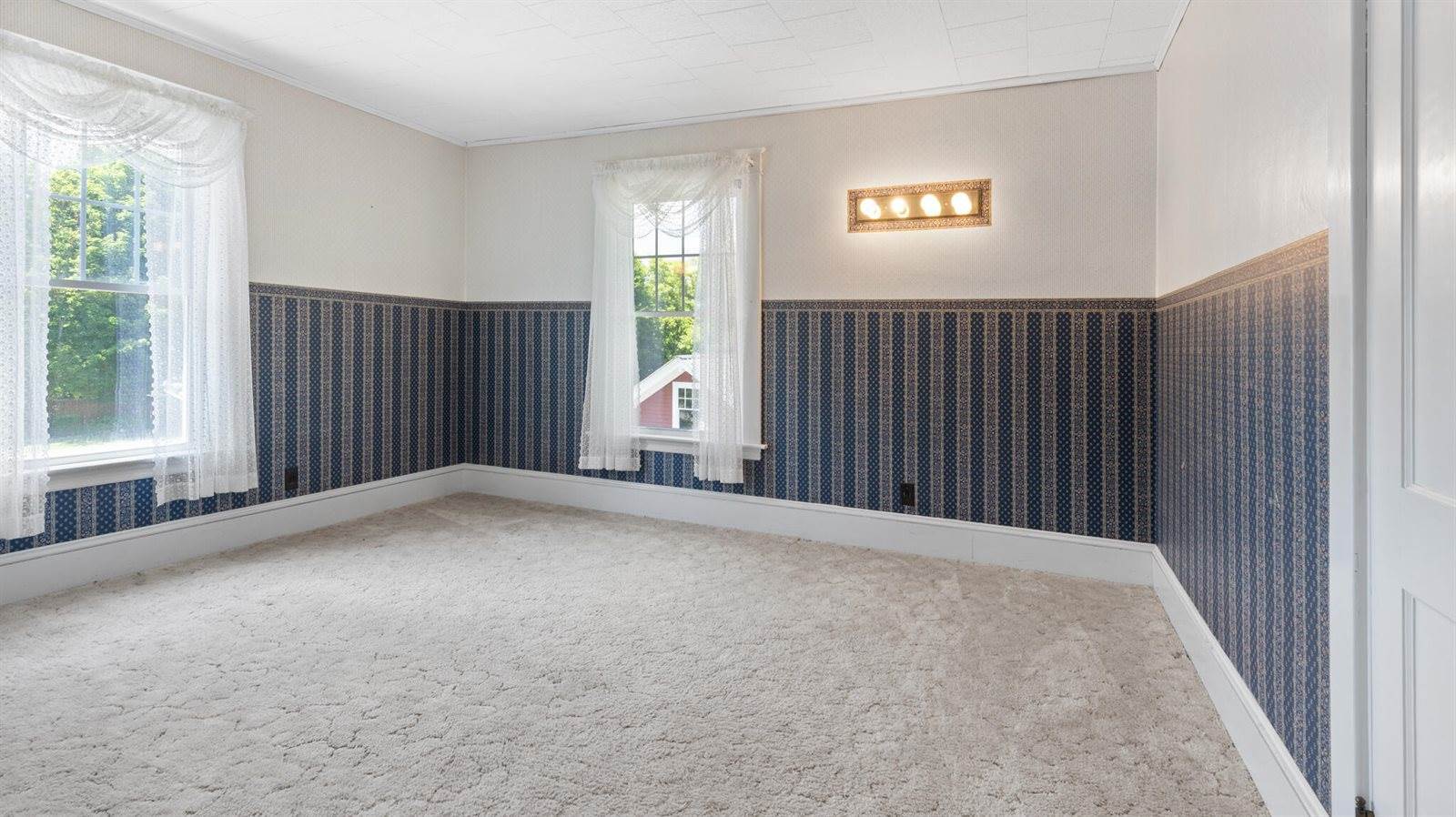 5 Alton Street, Milo, ME 04463